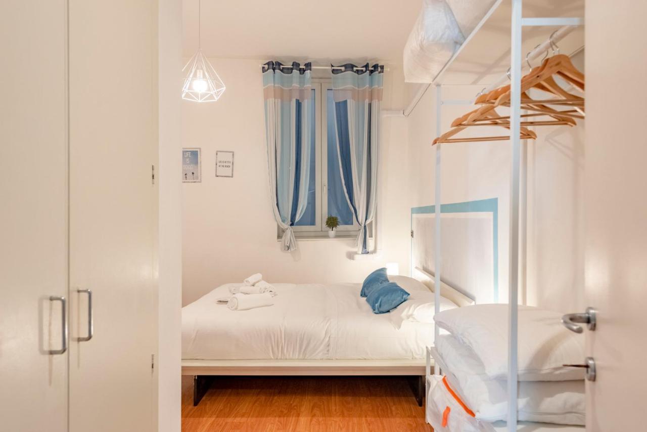 Mazzini 12 Very Central Apartment With Private Garage, Air Conditioning, Wifi, Just 50 Meters From The Beach Рапалло Экстерьер фото