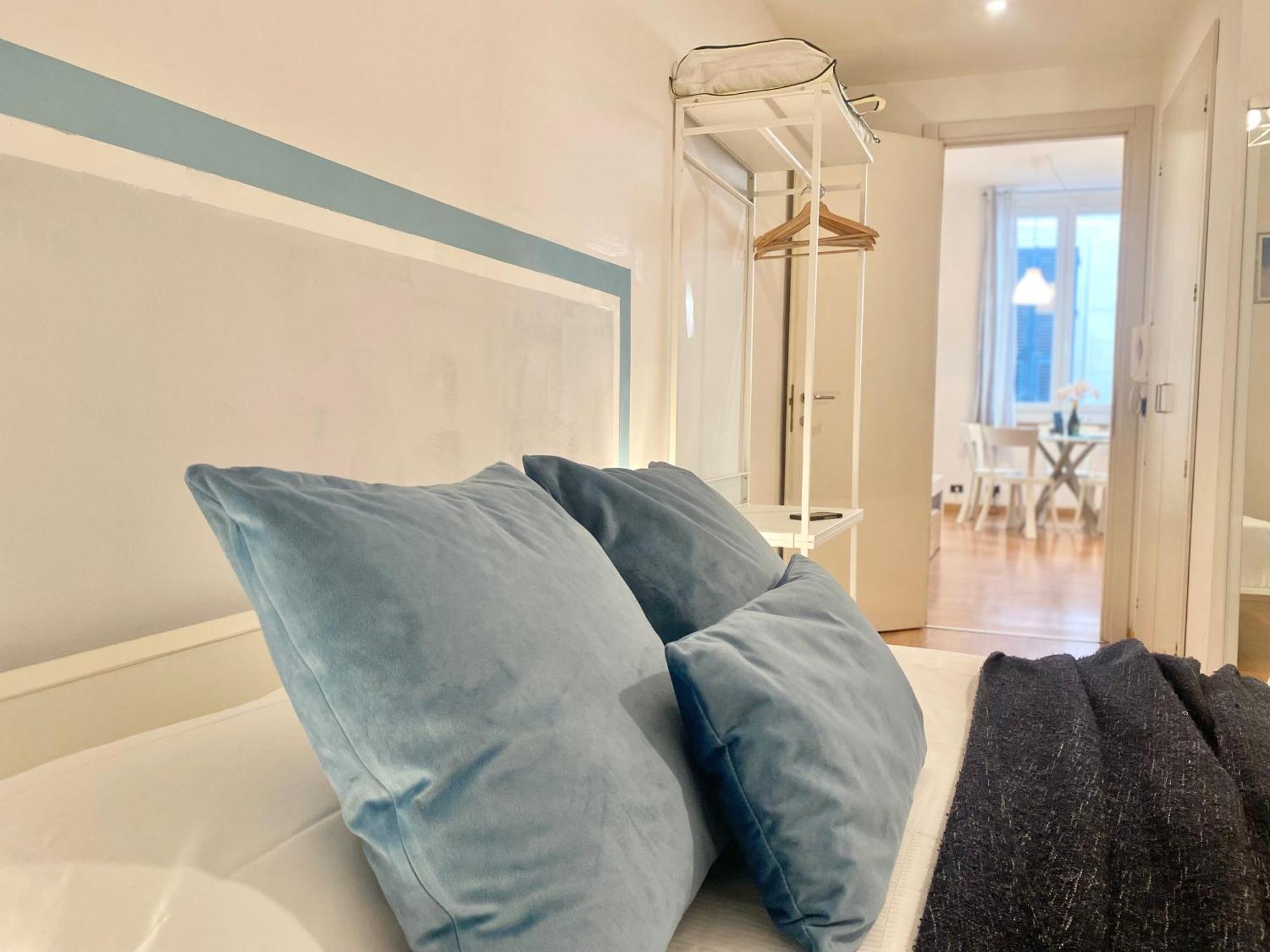Mazzini 12 Very Central Apartment With Private Garage, Air Conditioning, Wifi, Just 50 Meters From The Beach Рапалло Экстерьер фото