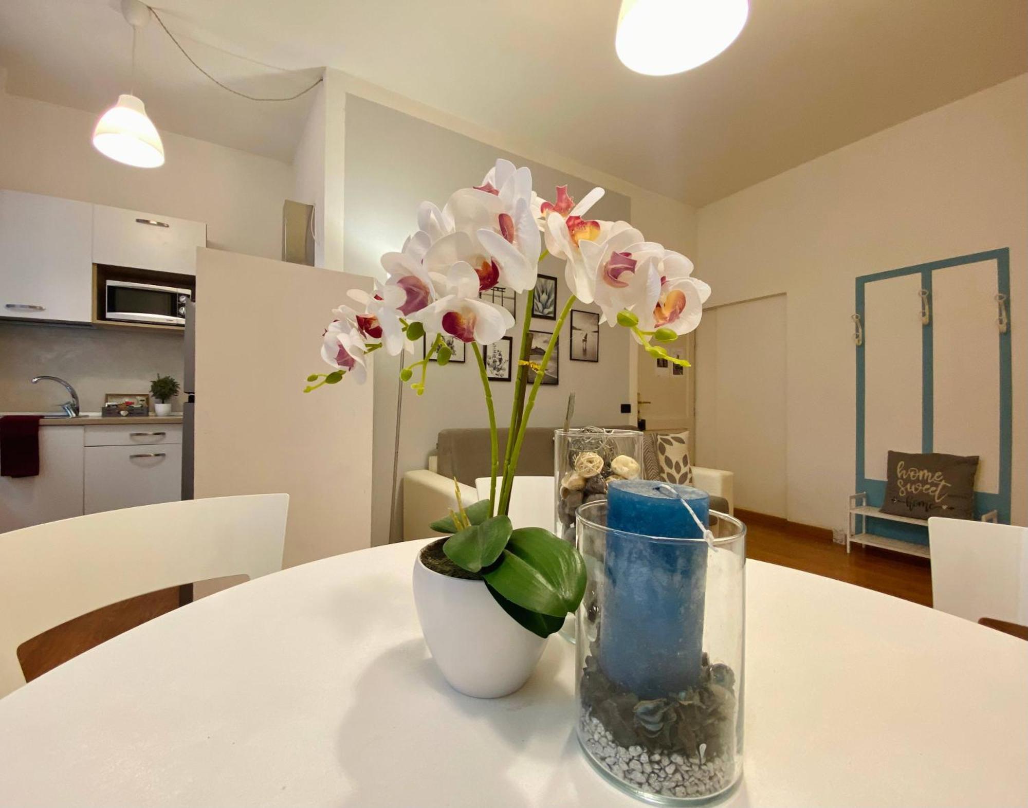 Mazzini 12 Very Central Apartment With Private Garage, Air Conditioning, Wifi, Just 50 Meters From The Beach Рапалло Экстерьер фото